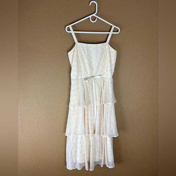 Gal Meets Glam Florence Dress 8 - Picture 4 of 9